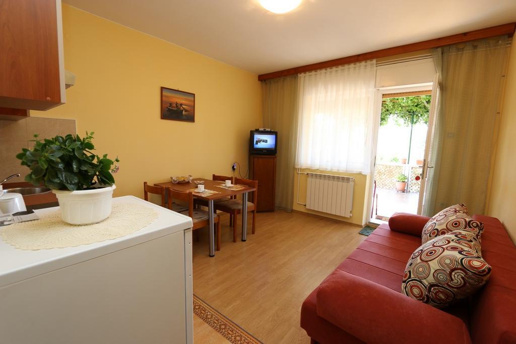 Apartment Mihajic M Klimno Dış mekan fotoğraf