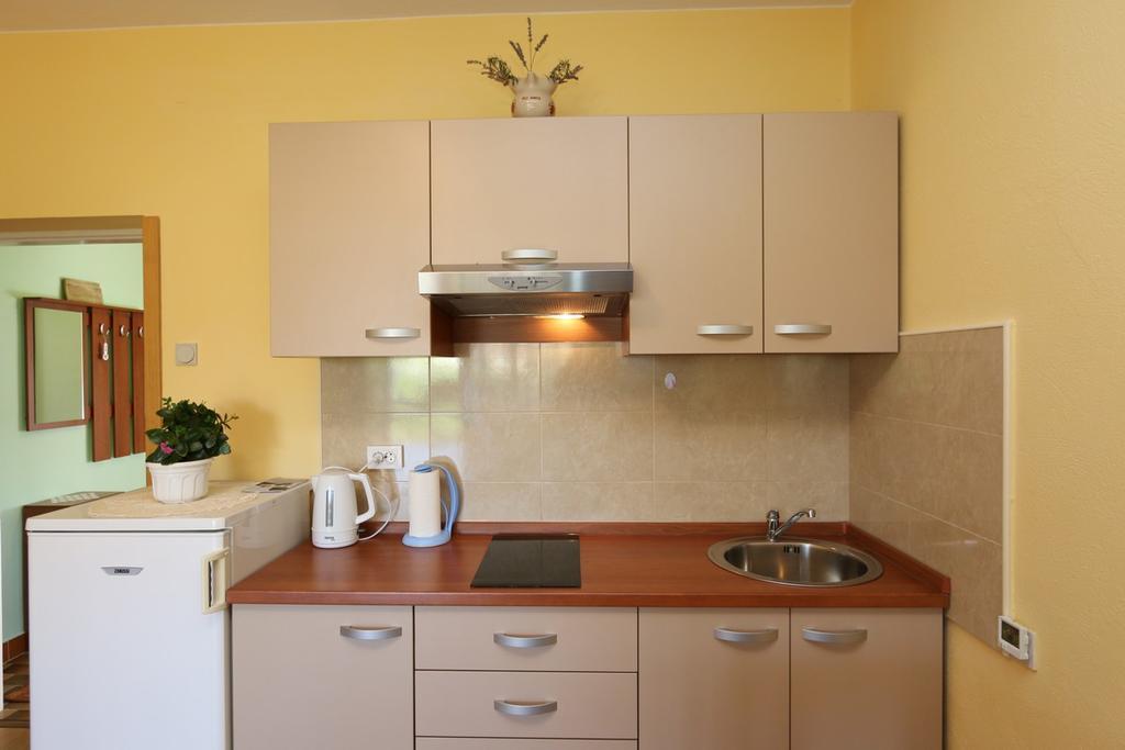 Apartment Mihajic M Klimno Dış mekan fotoğraf
